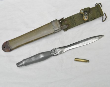 Vietnam War GERBER MARK 2 Fighting Knife