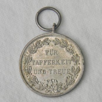 GERMANY Wurttemburg WW1 Fur Tapferkeit Und Treue silver medal