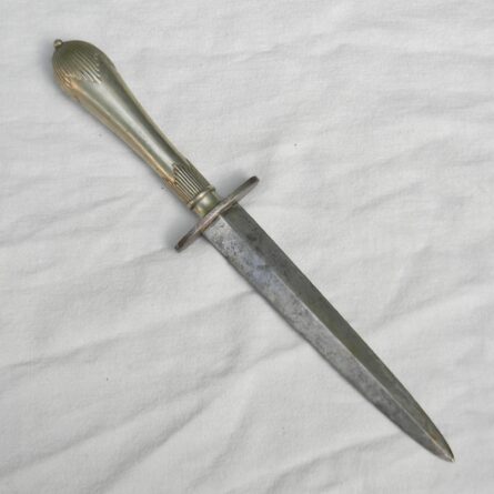 WW2 British Fairbairn-Sykes blade dagger