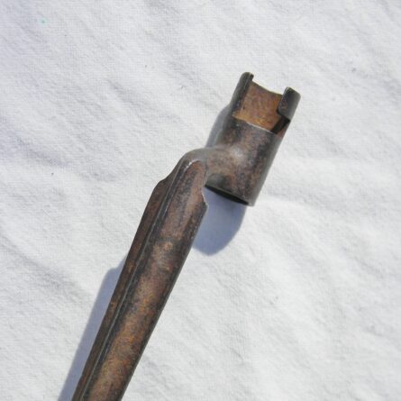 Vintage 1800th Cadet Rifle socket bayonet