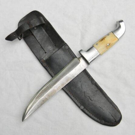 WW2 era Rudy RUANA fighting knife