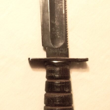 Early Vietnam War USAF 1958-1959 CAMILLUS 6-in blade Jet Pilot Knife; original leather scabbard, honing stone - Image 8