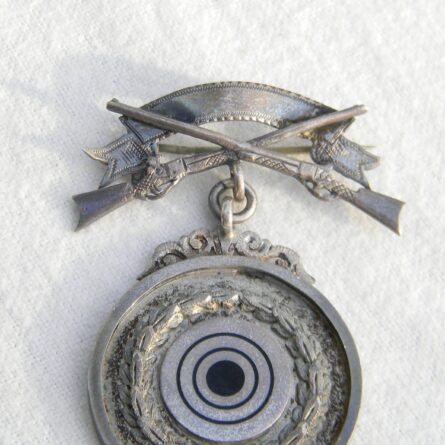 NY National Guard regimental Rifle Marksman silver badge