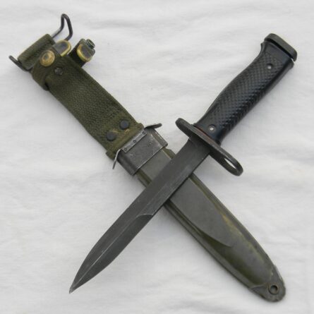 Vietnam War US fighting knife