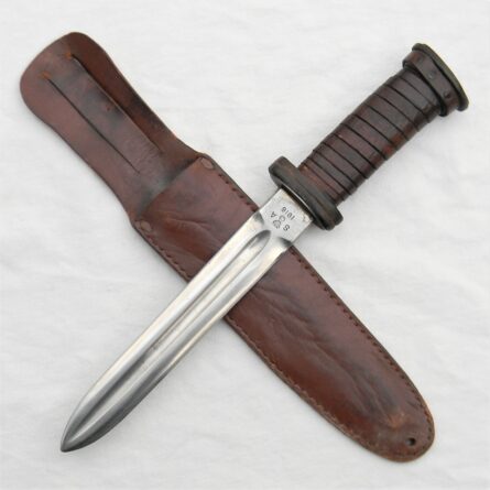 WW2 fighting dagger M1913 Patton Sword