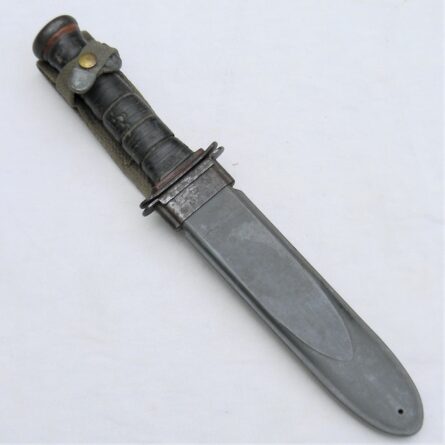 WW2 PAL USN MK2 fighting knife red spacer