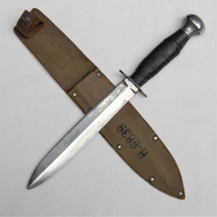 WW2 private purchase fighting knife