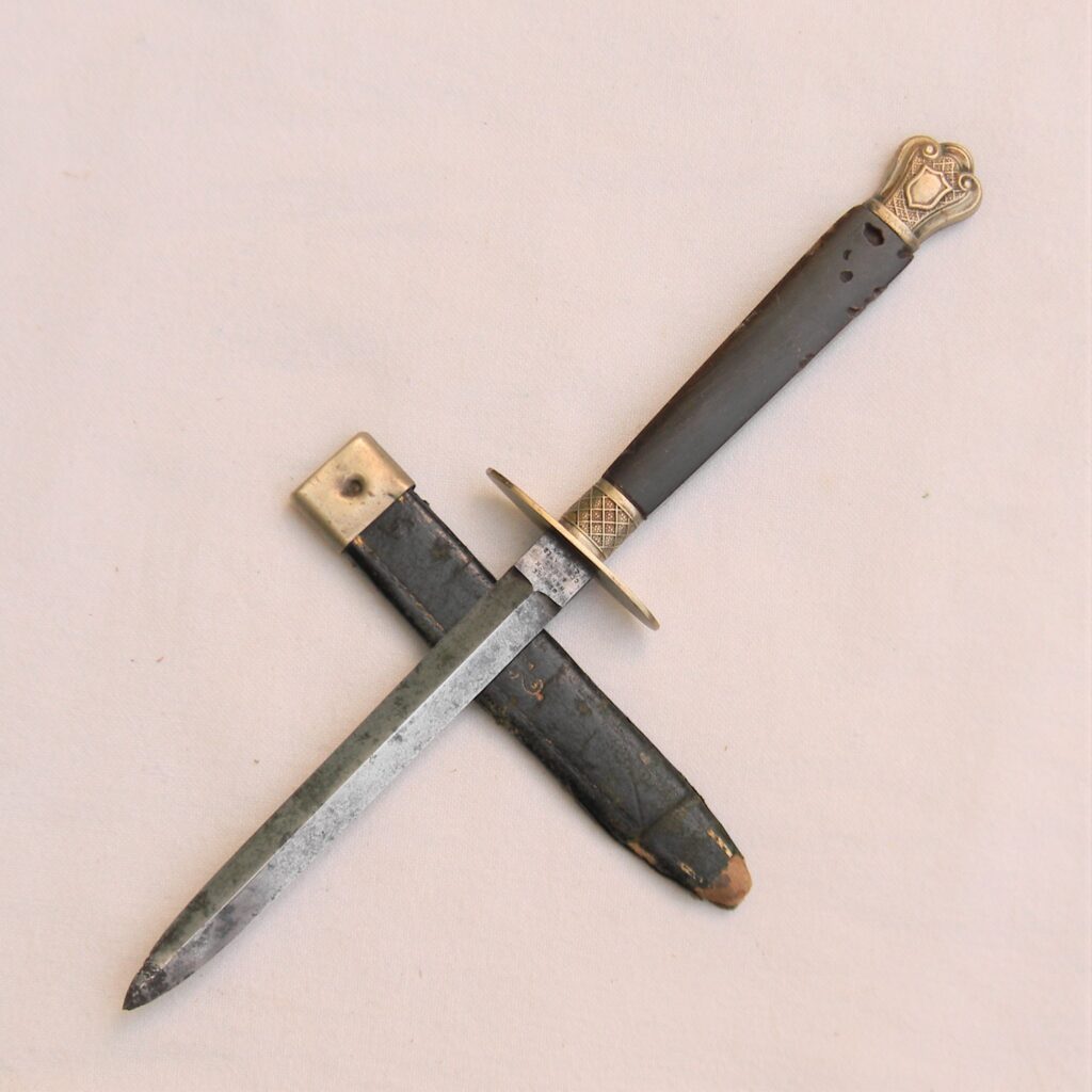 Sheffieldmade garter dagger Hancock & Sons circa 1834 stiletto