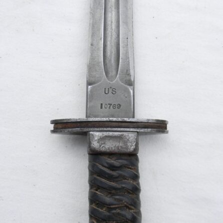 American WW2 era San Antonio Iron Works fighting knife made from SA 1914 M1913 Patton Saber, original "tooled" leather scabbard -RARE type - Image 9