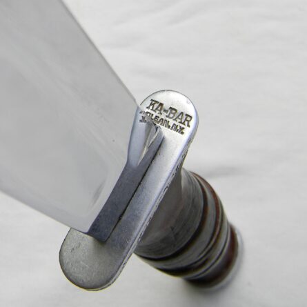 WW2 era KA-BAR "Polished Commando" American fighting knife – scarce type, original leather scabbard - Image 6