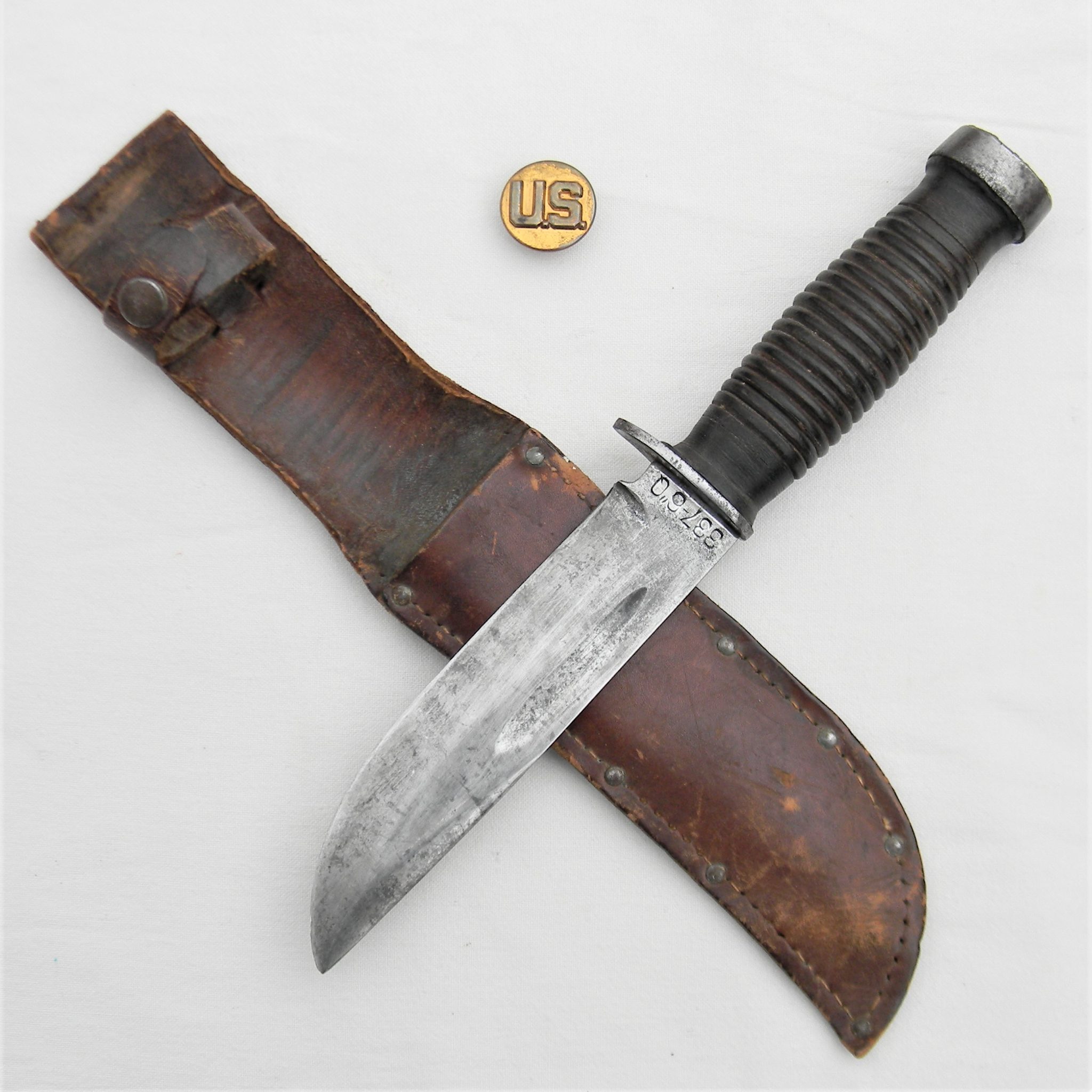 WW2 CASE 3376Q Quartermaster Knife, original leather scabbard
