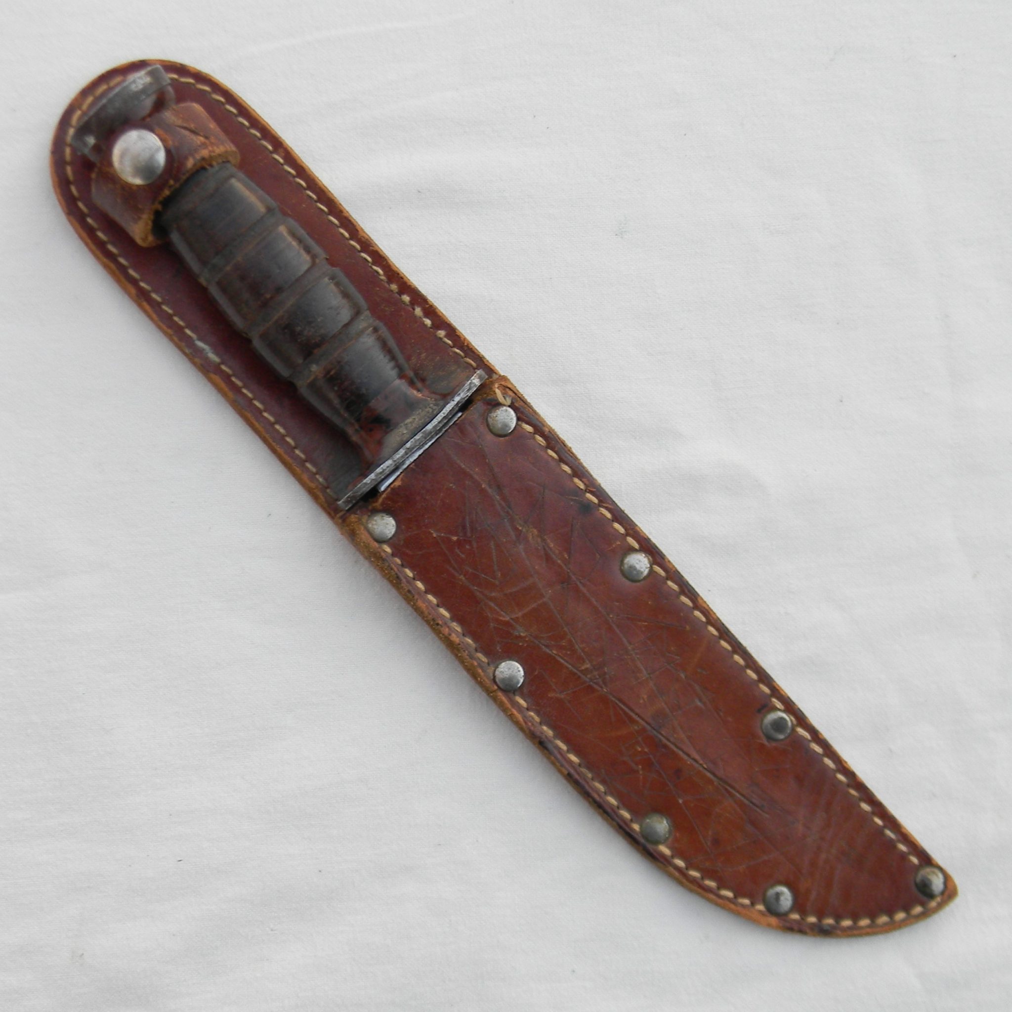 WW2 KABAR Polished Commando fighting knife, original scabbard