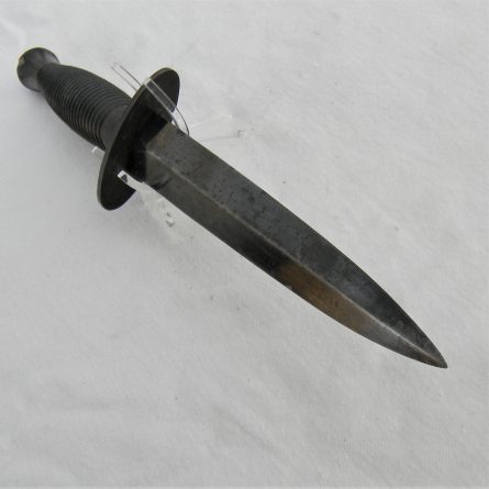 WW2 Fairbairn-Sykes dagger