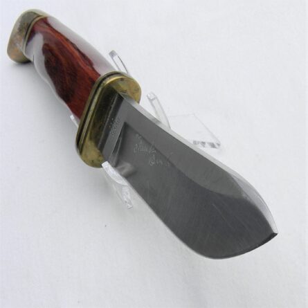 Buck model 103 Skinner knife