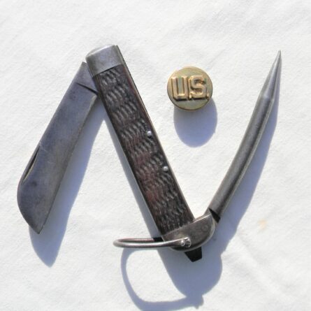 WW2 CAMILLUS marlin spike knife USN M7085