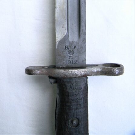 WW1 era RIA 16-in blade M1905 bayonet dated 1912, WW2 era issue composition scabbard; excellent unused condition -rare as such - Image 5