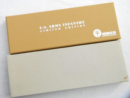 BOKER Germany A-F Elite Forces series 2003 US Army Infantry Applegate-Fairbairn dagger, SN 121/999; NIB w papers - Image 2