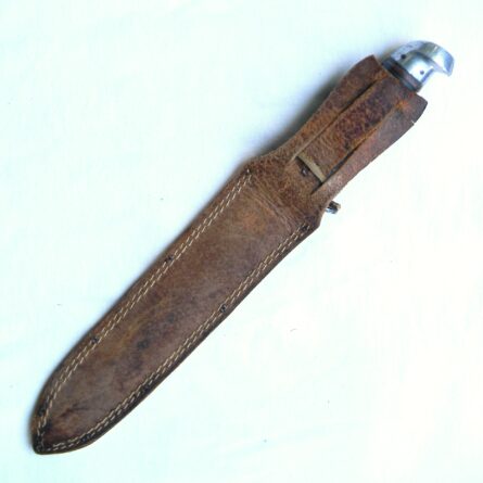 WW2 rare US Western Cutlery L77 Commando fighting knife, aluminum pommel/iron guard type, original leather scabbard - Image 4