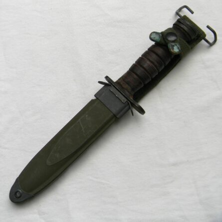 Vietnam War Camillus M4 bayonet