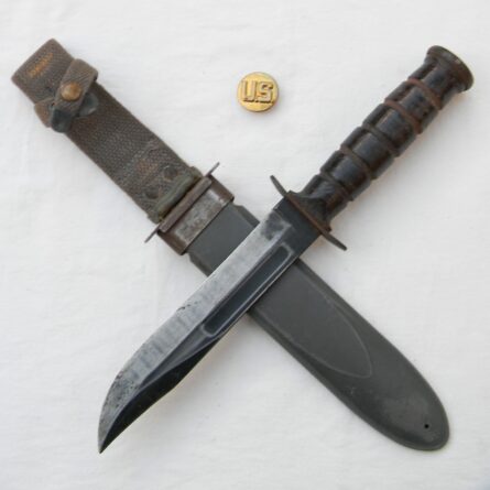 WW2 Camillus USN MK2 fighting knife