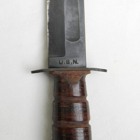 WW2 CAMILLUS rare 1st model "nut pommel" blade-marked MK2 USN Fighting Knife ID's to Bill Sloman Jr, early orig leather scabbard; excellent - Image 9