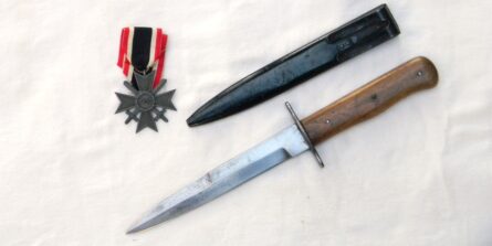 Germany WW2 Luftwaffe fighting knife