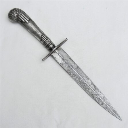 WW2 British fighting dagger