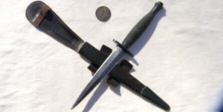 WW2 Fairbairn-Sykes FS dagger