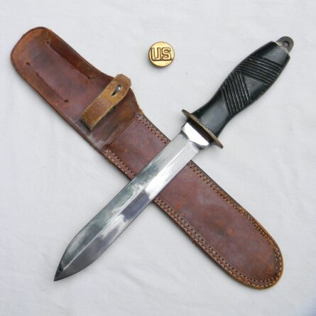 Vietnam War era fighting dagger