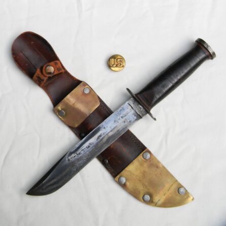 Western WW2 G46-8 fighting knife