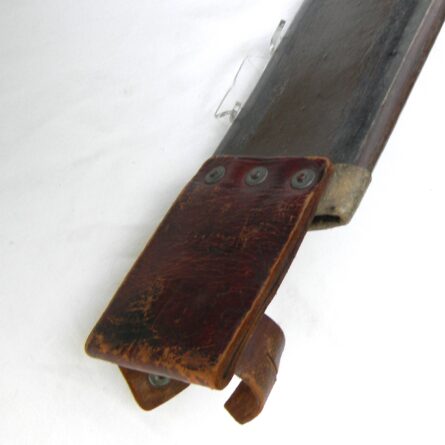 Original WW2 era British MK2 military machete by J&J Beal Ltd (JJB) dated 1945, original 1944 scabbard; excellent condition - Image 9