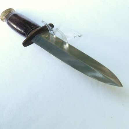 SOUTHERN & RICHARDSON, Sheffield WW2 era fighting dagger, early type original scabbard; rare UNUSED - Image 11