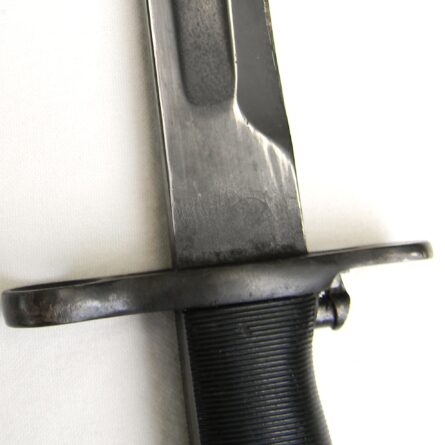 USA WW2 Oneida Ltd (OL) 16-in blade M1905 bayonet dated 1942, MK1 composition scabbard; uncut blade in excellent condition; rare maker - Image 12