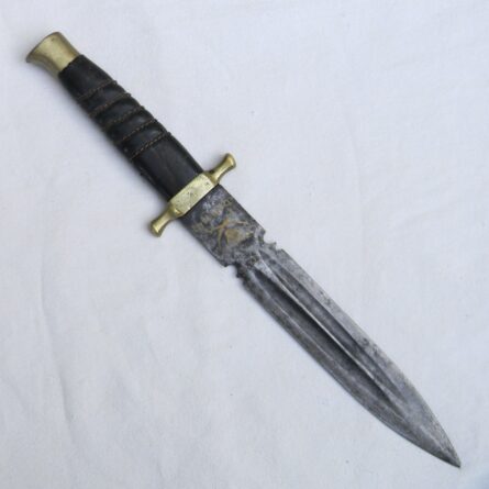 Iran WW2 fighting dagger