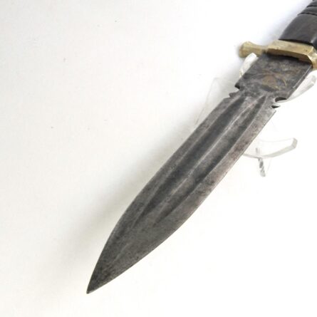 WW2 era Iranian-made fighting dagger, made in Iran during Allied occupation; dated 1945; rare type - Image 7