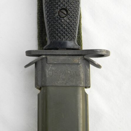 Vietnam War era Conetta M4 bayonet, 1966-1969 production; scarce original The Working Blind (TWB) M8A1 scabbard; unused - Image 3