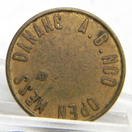 Original Vietnam War era DANANG US airbase NCO mess token "jet craft" type and 1960 1 Dong coin; scarce - Image 4