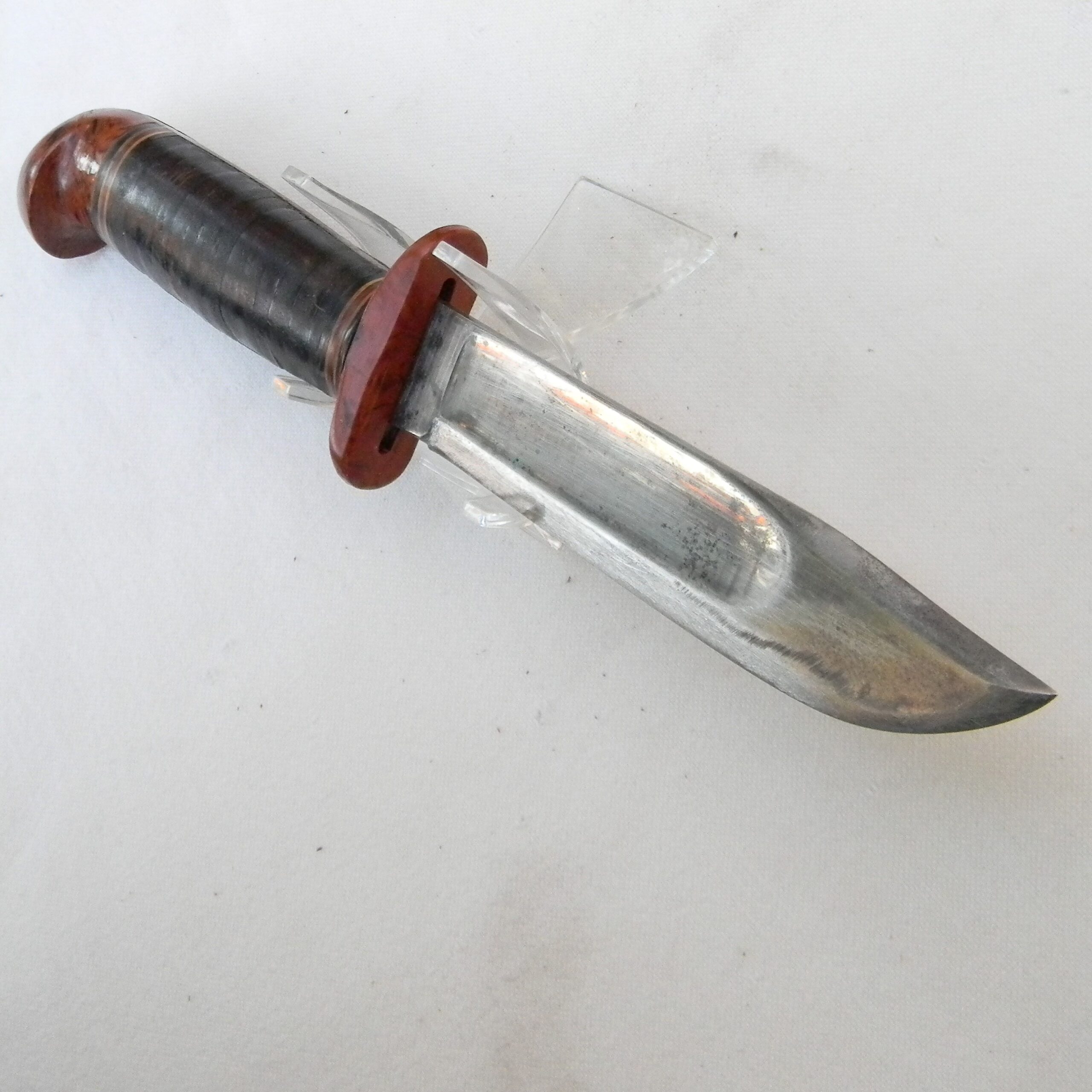 WW2 era Western Cutlery "Baby Shark" USAF Pilot Knife, scarce Bakelite fittings type, “theater-made” scabbard - Image 12