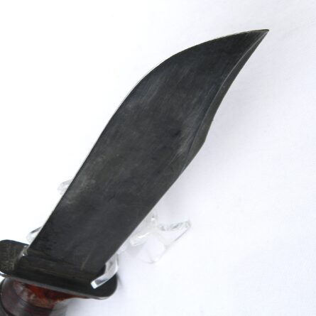 USA WW2 era KA-BAR Parkerized Commando fighting knife, original scabbard; great condition - Image 7