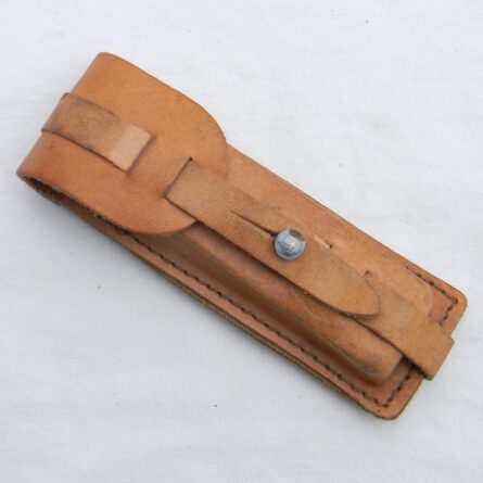 GERMANY WW2 era soldier's multi-tool pocket knife (Soldatenmesser), red Bakelite handle, original sheath; scarce - Image 13