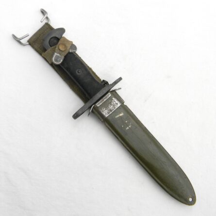 Korean War era "short" M1 bayonet for Garand rifle, original WW2 era M8 composition scabbard - Image 3