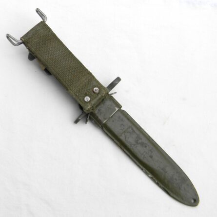 Korean War era "short" M1 bayonet for Garand rifle, original WW2 era M8 composition scabbard - Image 4