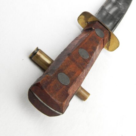 WW2 era American "home front - made" fighting knife, scarce type in excellent condition - Image 7