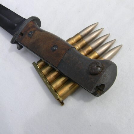 Germany WW2 K98 bayonet made by WKC Waffenfabrik G.m.b.H (44 cvl) dated 1944; original scabbard, matching serials; rare UNUSED - Image 11