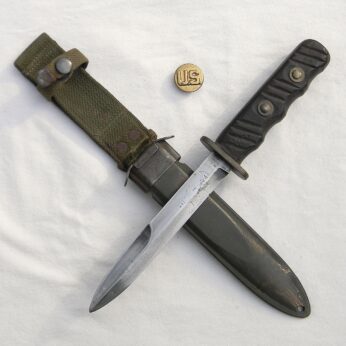 WW2 Camillus M3 blade fighting knife