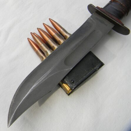 Rare early WW2 “red spacer” PAL Cutlery USN US Navy MK2 fighting knife, orig GI-initialed U.S.N. leather scabbard; excellent - Image 9