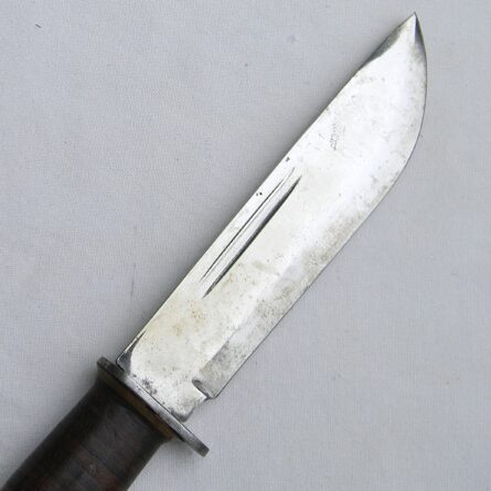 USA WW2 era Cattaraugus Quartermaster Knife model 225Q fighting knife, original scabbard; rare UNUSED - Image 8