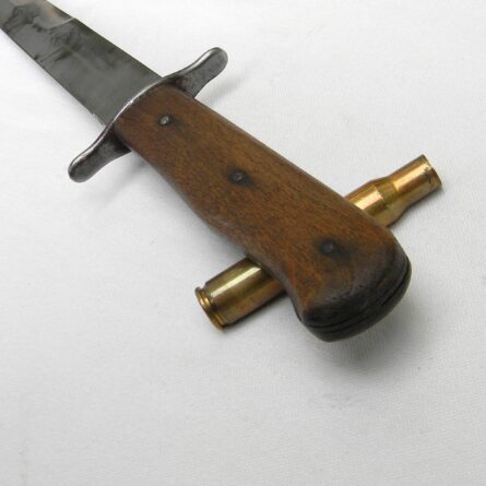 Germany WW2 Luftwaffe LUFTWAFFEN-KAMPFMESSER boot knife/fighting dagger, original scabbard; excellent - Image 14