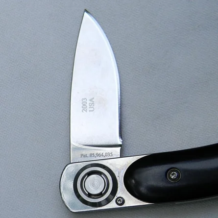 Long-discontinued LONE WOLF, USA 2003 Paul Pocket Knife, black micarta handle; UNUSED - Image 8