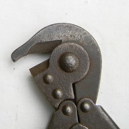 WW2 era US Army Engineers WM Schollhorn Co. M1938 wire cutters dated 1942, original 1944 canvass pouch - Image 9